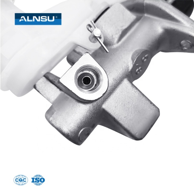 Cilindro maestro de embrague de piezas de automóviles de alta calidad para Mitsubishi L200 KA4T MR995034 2345A015