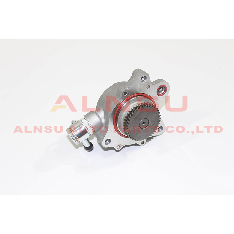Vacuum pump for 14650-7T401 14650-7T40A D22 Y61 TD25 TD27 QD32