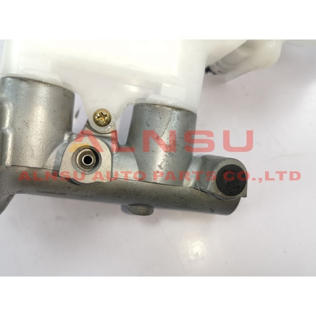 Cilindro maestro de freno para SWIFT 51100-63J30