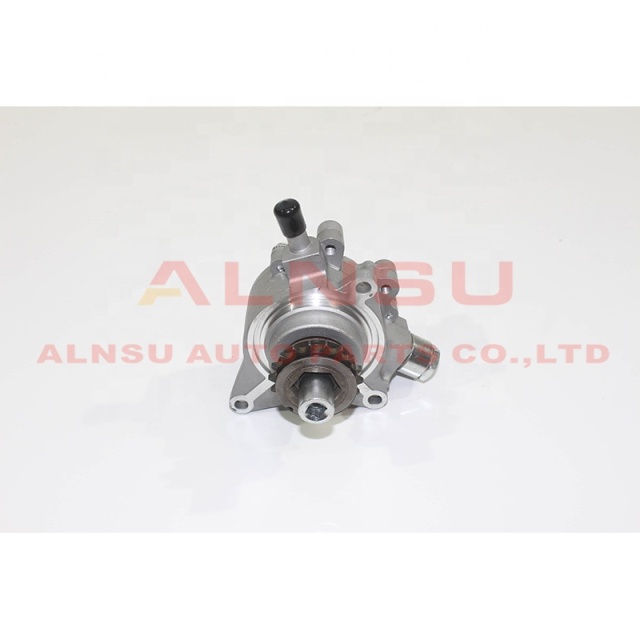 Vacuum pump for 14650-EB70A D22 D40 R51 YD25