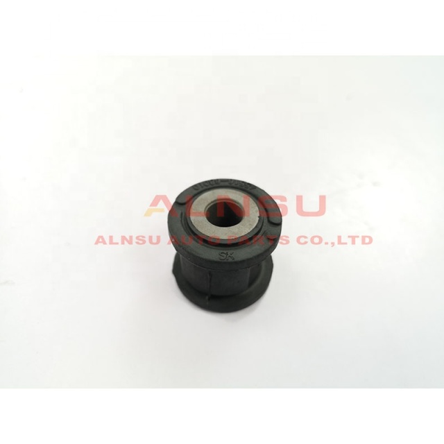 Steering rack bushing for AZT240 45516-68010