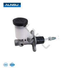 Cilindro maestro de embrague de alta calidad para NISSAN D22 KA24 A32 TD25 P27 30610-P2700 30610-P2710 30610-2S600 30610-1S756