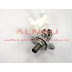Brake master cylinder for Bluebird Tiida D6010-3DF3A D6010-3DF2A D6010-3DD1A D6010-1KD1A