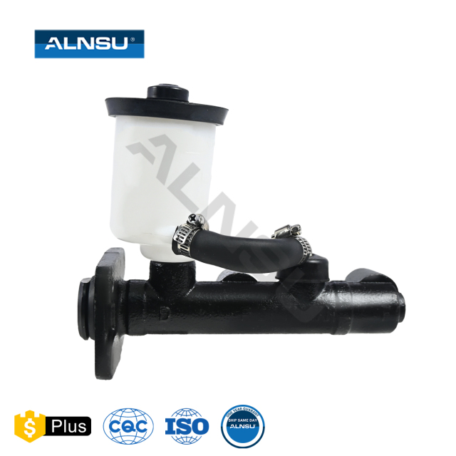Wholesale price high quality brake master cylinder for TOYOTA HILUX HIACE RK110 47201-35201 47201-35560