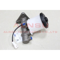 Brake master cylinder for 47201-12620 4720112620 ST171 cylinder