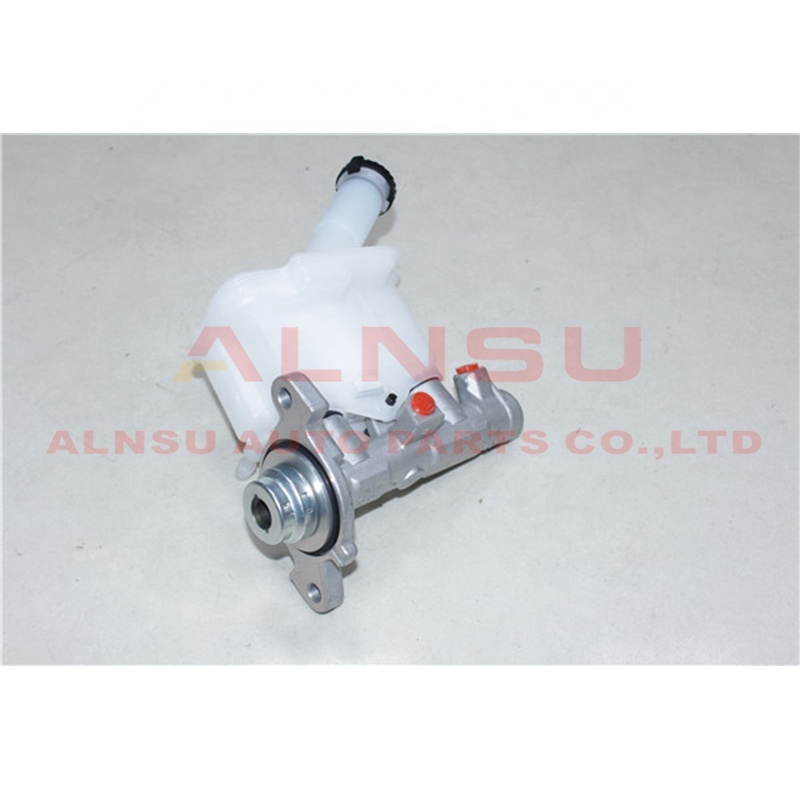 Brake master cylinder for D6010-1HM0A N17 K13 MT