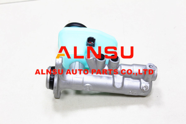 Cilindro maestro de freno para KDN185 RZN185 KZN185 47201-3D360