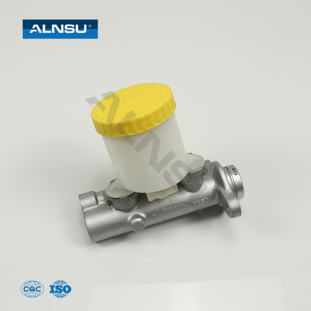 Auto spare parts lowest price brake master cylinder for NISSAN 200SX 300ZX Z31 S14 46010-06F00 46010-1H301 46010-22F00