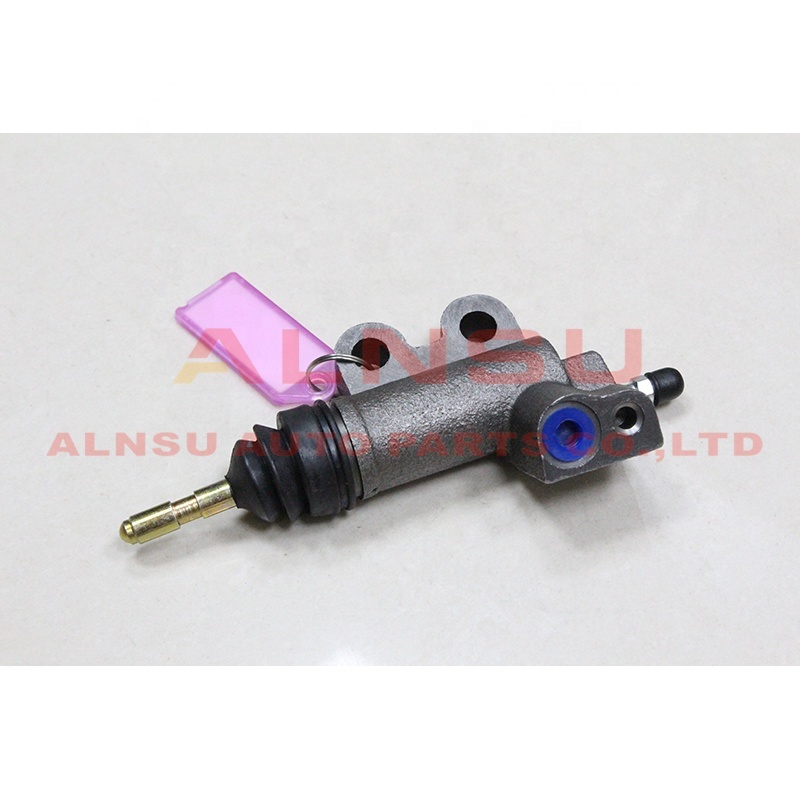 Cilindro esclavo del embrague para 30620-01J01 30620-01J20 30620-01J23 Y60 TB42 TD42