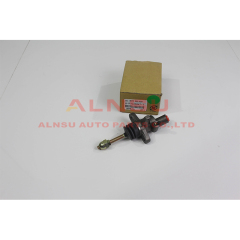 Cilindro esclavo de embrague para NPR66 4HF1 NQR 4HF1 8-97032847-1 8-97020-134-1 8-97020134-1 8980047801