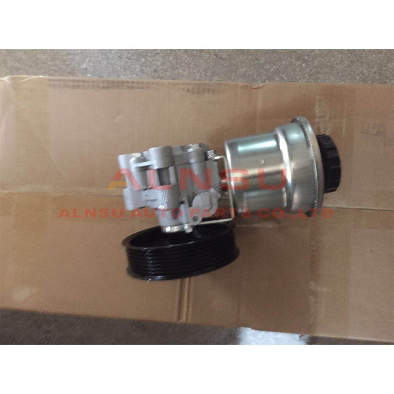 Bomba de dirección asistida de buena calidad a precio de fábrica para Hilux 2TR TGN25 TRJ120 TRH 44310-0K030 44310-04100 44310-04140 44310-0K010