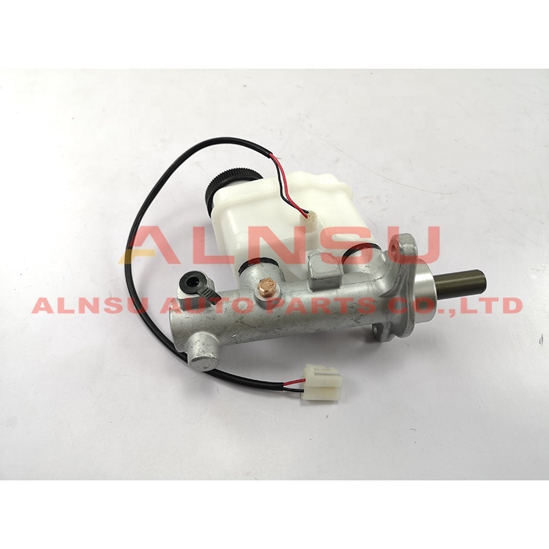 Cilindro maestro de freno para UR79-43-400 BT50 UN 2500 06-