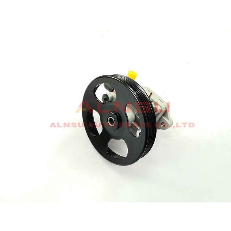 Bomba de dirección asistida de alta calidad para Mitsubishi CS3A 4G18 F3 MN184075 MR197658