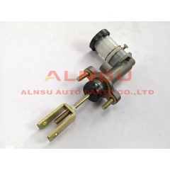 clutch master cylinder for TFR16 8-97136445 5/8