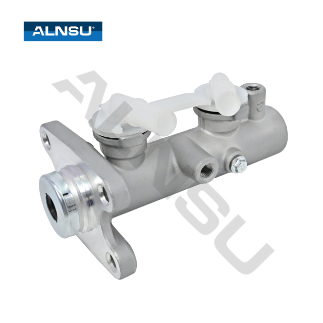 Factory Price Supply High Quality Vehicle Clutch Master Cylinder For NISSAN W41 W40 TD42 46010-41T00 46010-WJ100
