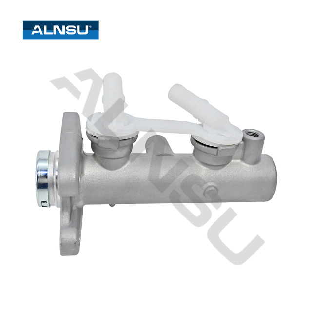 Factory Price Supply High Quality Vehicle Clutch Master Cylinder For NISSAN W41 W40 TD42 46010-41T00 46010-WJ100