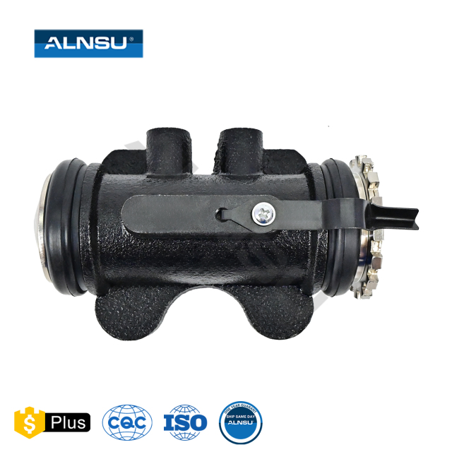 OEM Auto Parts brake wheel cylinder For Mitsubishi FUSO FM515 MC811057