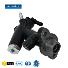 OEM Auto Parts Clutch Master Cylinder For Mazda BT50.UN\TU UR56-32-600 7330933 4958208 4580701 3668805 1440413