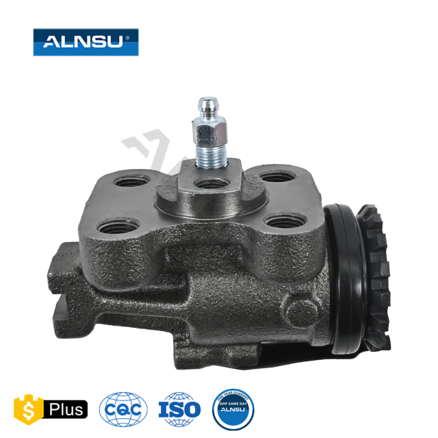 OEM Auto Parts Power Steering Gear Clutch Master Cylinder and Pinion For ISUZU NKR NPR NQR UD 1-47600584-0