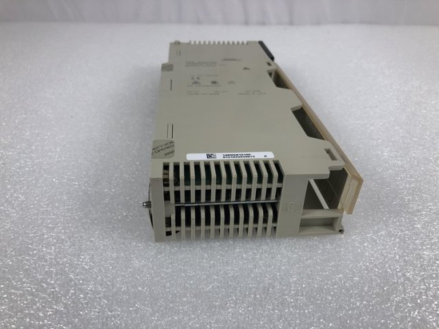 SCHNEIDER 140CPU67261C IN STOCK BEAUTIFUL PRICE