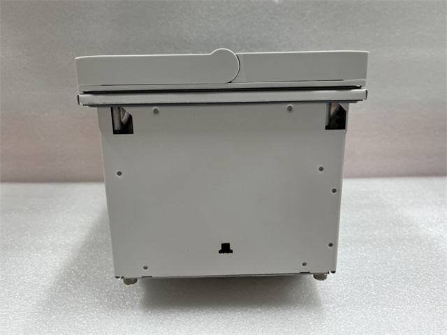 ABB REF610C11LCLR FEEDER PROTECTION RELAY