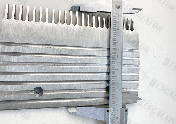 GO453D6 Escalator Comb Plate Price From Iescalator Parts