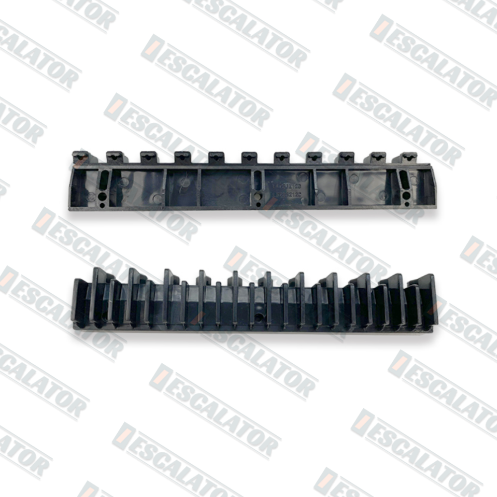 L57332120A/L57332120B Escalator Step Demarcation