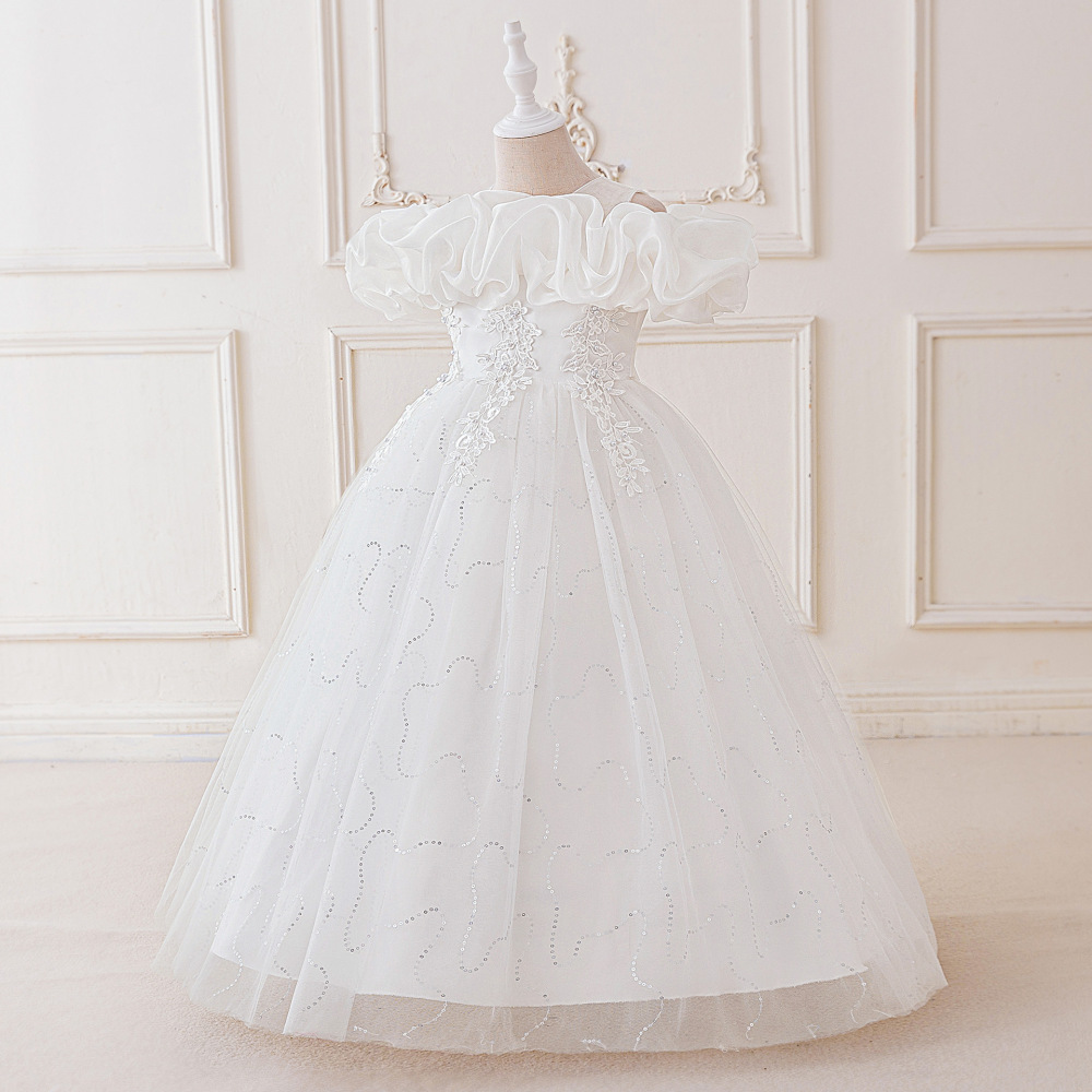 Elegant Kids' Tulle Dresses with Intricate Details for Special Occasions