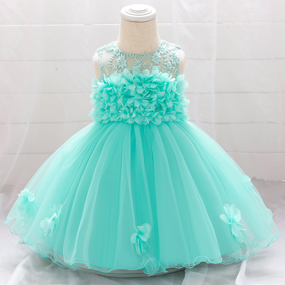 Pastel Floral Children's Dresses with Tulle Skirts, Lace Details & Voluminous Silhouettes for Special Occasions