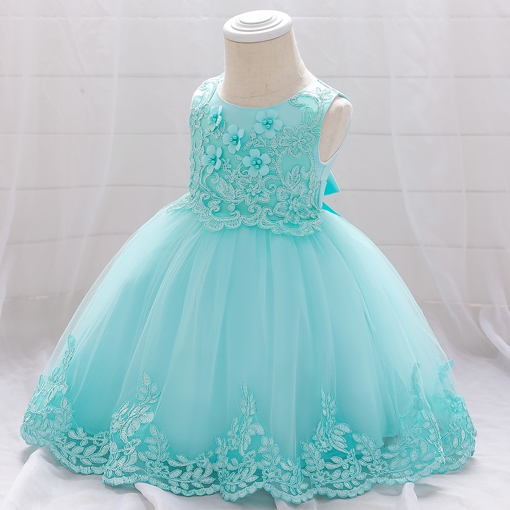 Elegant White Children's Dresses with Floral Lace, Tulle Layers & Pearl Embellishments | Special Occasion Attire for Girls Featuring Hexagonal Mesh Fabric, Linen Lining & Delicate Bow Accents