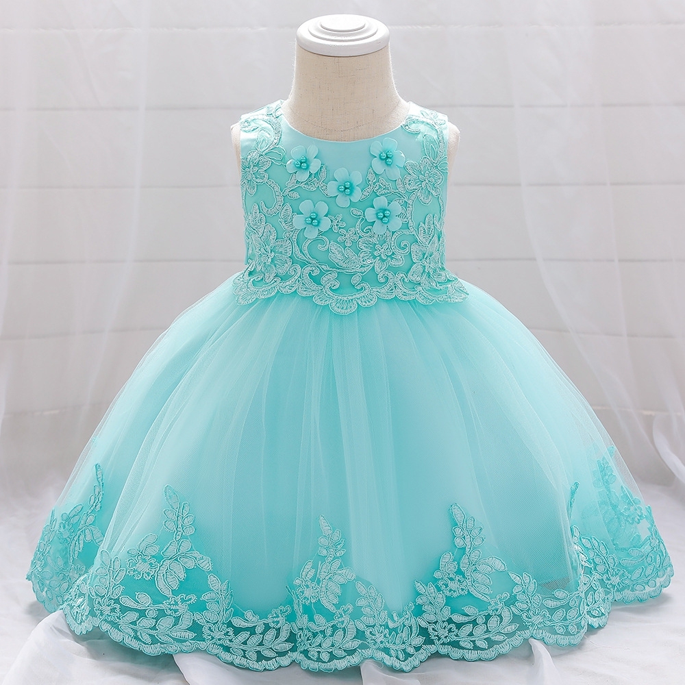 Elegant White Children's Dresses with Floral Lace, Tulle Layers & Pearl Embellishments | Special Occasion Attire for Girls Featuring Hexagonal Mesh Fabric, Linen Lining & Delicate Bow Accents