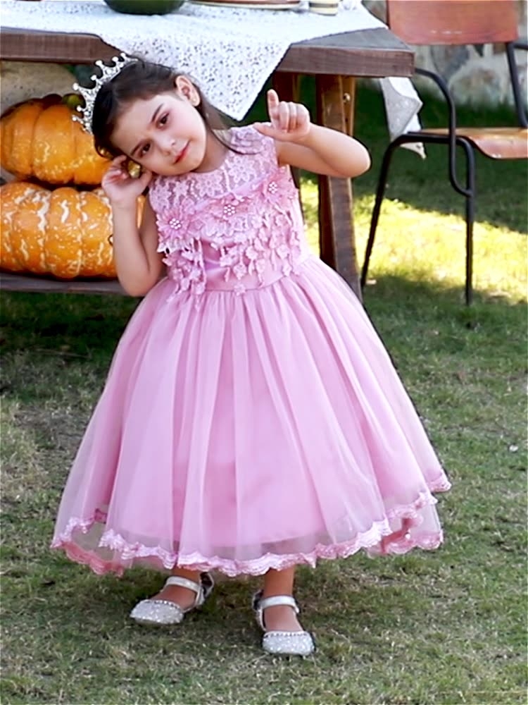 Enchanting Children's Dresses: Floral Lace, Tulle Layers & Pearl Embellishments for Special Occasions Like Weddings, Christenings & Parties | Whimsical Nursery Attire with Sheer Fabric & Delicate Embroidery
