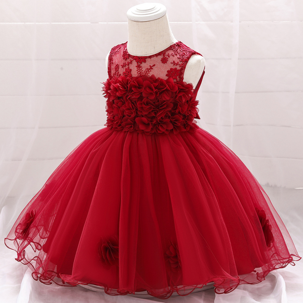 Pastel Floral Children's Dresses with Tulle Skirts, Lace Details & Voluminous Silhouettes for Special Occasions