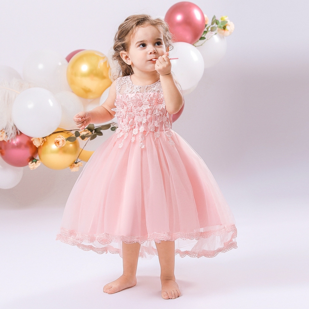 Enchanting Children's Dresses: Floral Lace, Tulle Layers & Pearl Embellishments for Special Occasions Like Weddings, Christenings & Parties | Whimsical Nursery Attire with Sheer Fabric & Delicate Embroidery