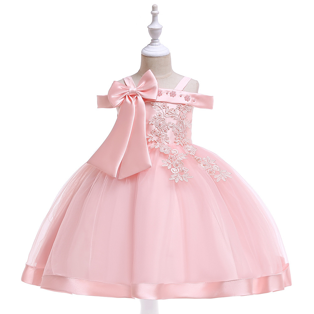 Elegant Children's Dresses: Floral Lace, Tulle Skirts & Satin Ribbons for Special Occasions | Whimsical Kidswear with Playful Elegance