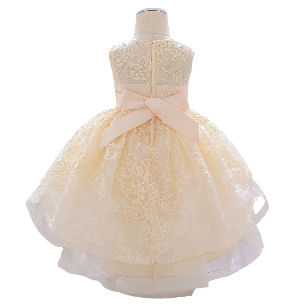 Elegant Floral Lace Children's Dresses: Tiered Tulle Skirts, Pearl Embellishments & Delicate Mesh Details for Special Occasions