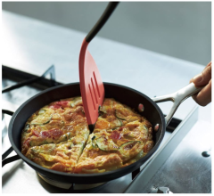 Le Creuset TNS煎鍋 炒鍋 IH兼容 燃氣兼容 烤箱兼容 洗碗機兼容