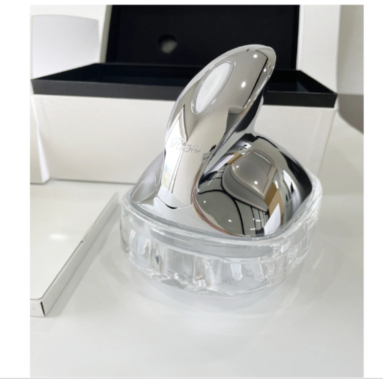 MTG ReFa GRACE HEAD SPA RF-GH2114B 頭皮按摩儀附保卡,美髮護膚清潔