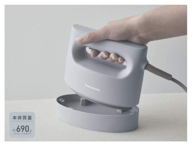 Panasonic 國際牌 NI-FS690 蒸氣熨斗 電熨斗 除臭 除菌 2023新款