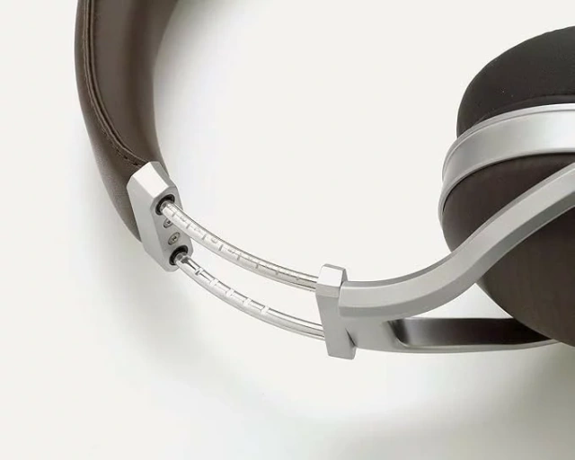 DENON AH-D5200 頂級 旗艦 耳罩式 耳機 密閉式 含稅空運