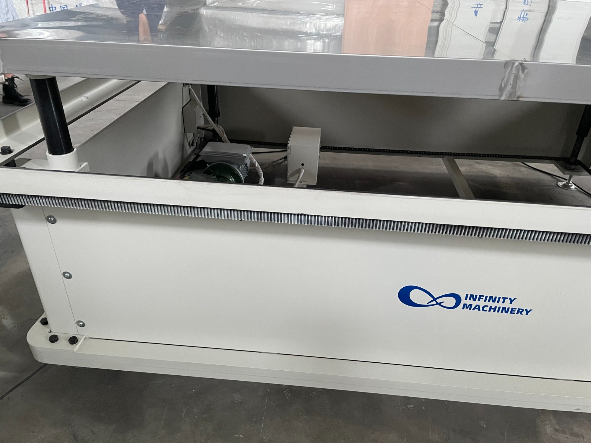 IF-T2 Semi-auto High Speed Mattress Tape Edge Machine