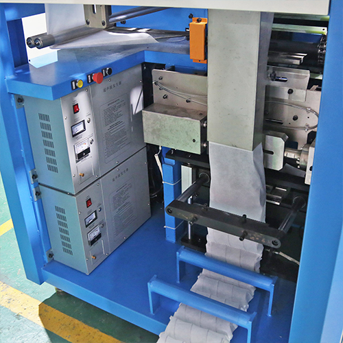 IF-P130-1 Pocket Spring Machine Detail View