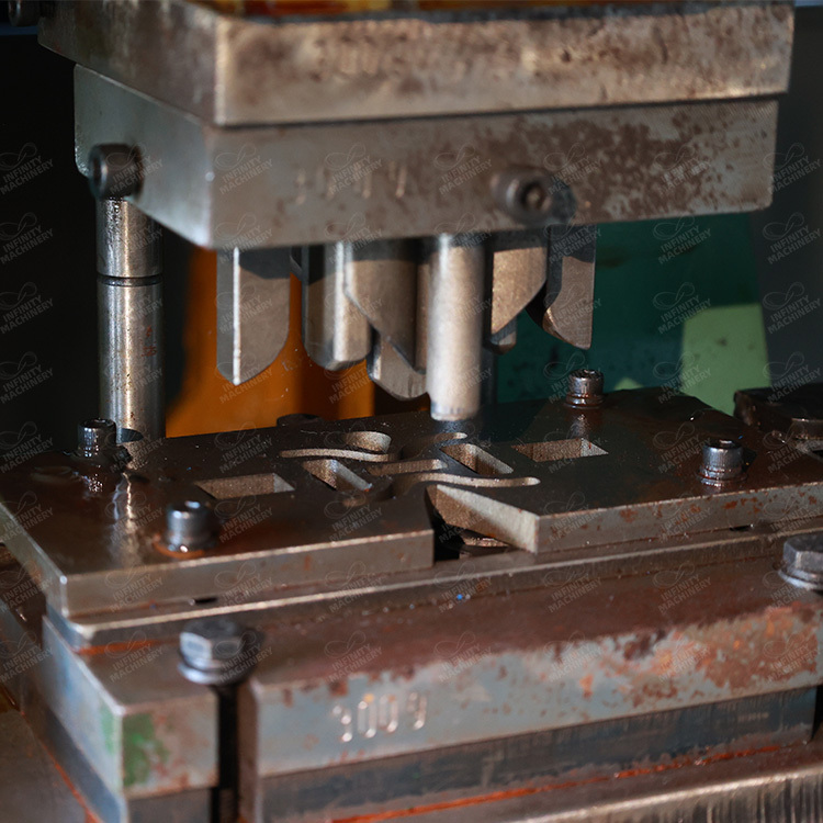 IF-Z1-PGY Zig Zag Spring Making Machine