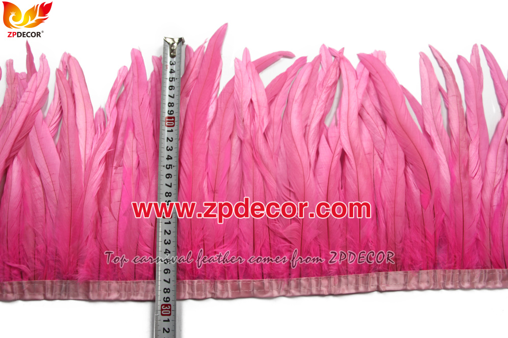 Zpdecor Feathers Factory Wholesale 25-30 cm Bleached Dyed Pink Rooster Coque Tail Feathers Trim for Miami Carnival Costumes
