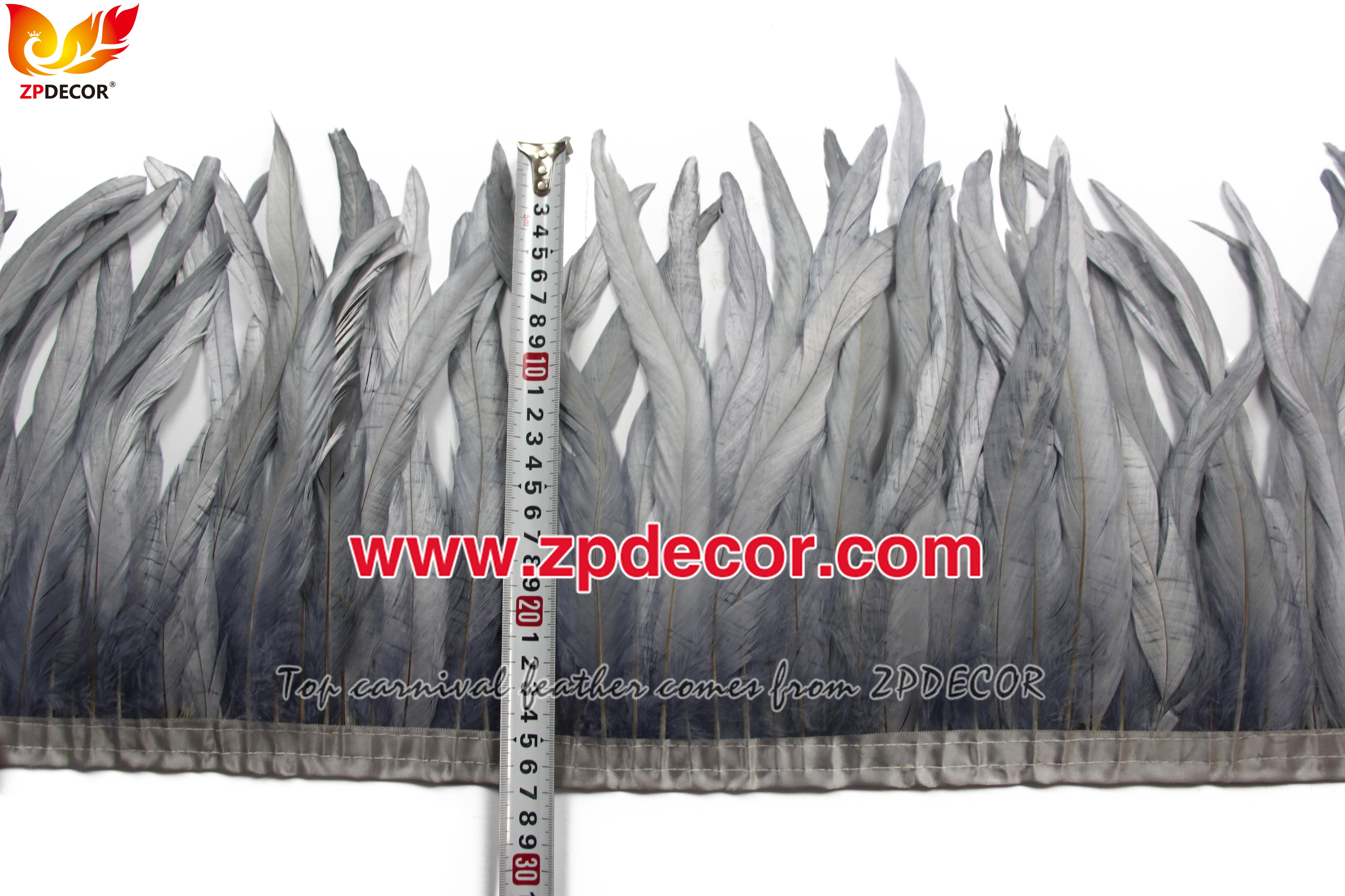 Zpdecor Feathers Factory Wholesale 25-30 cm Bleached Dyed Gray Rooster Coque Tail Feathers Trim for Trinidad and Tobago Carnival