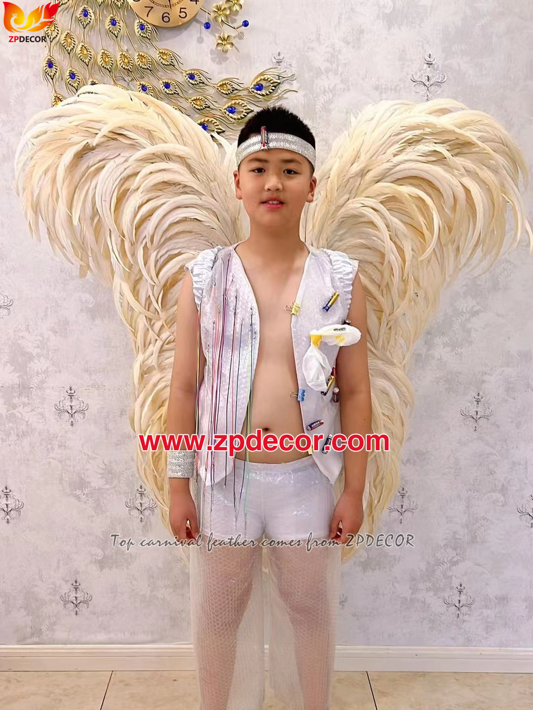 Zpdecor Feathers Factory Wholesale 25-30 cm Bleached Dyed Beige White Rooster Coque Tail Feathers Trim for Dominica Carnival Costumes