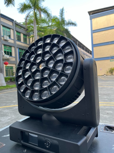 LED 37*40W RGBW Bee-eye Beam Wash Light