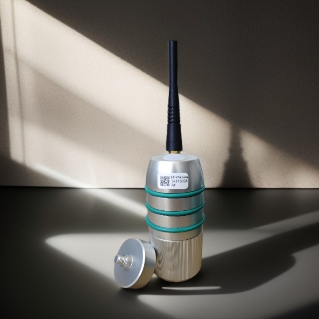 EZ-V40g-LoRa (Battery-powered)