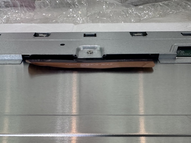 MV315QUM-N61 BOE 31.5 inch 4K Ultra HD LCM with 350 nits