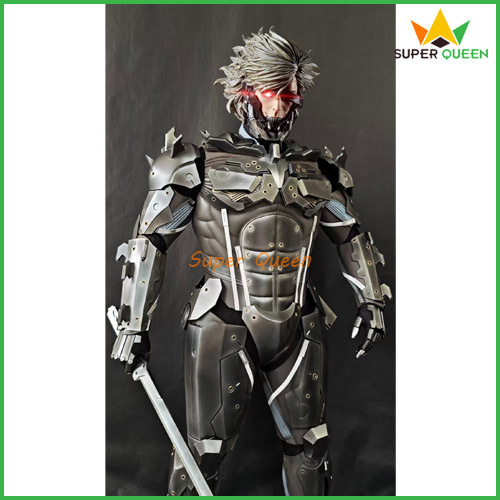 Highly Detailed Metal Gear Rising: Revengeance Raiden Cosplay Armor Costume